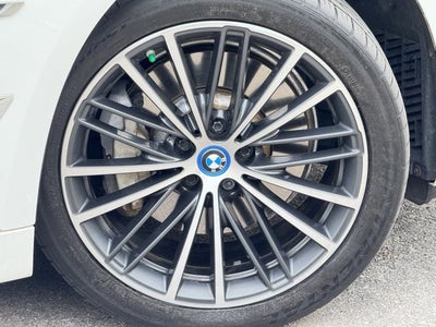 2023 BMW 5 Series 530e xDrive