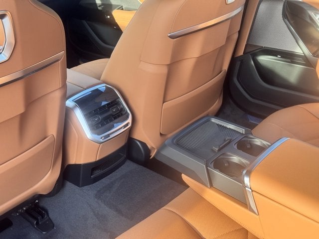 2026 BMW 7 Series 740i xDrive