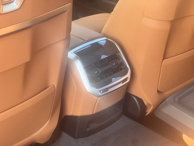 2026 BMW 7 Series 740i xDrive