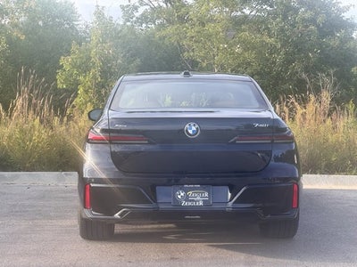 2026 BMW 7 Series 740i xDrive