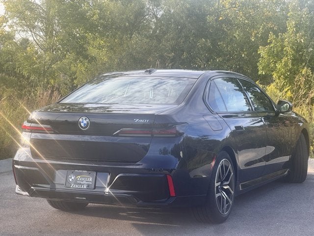 2026 BMW 7 Series 740i xDrive