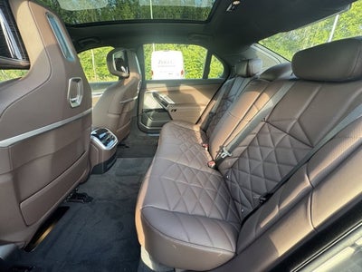 2026 BMW 7 Series 740i xDrive