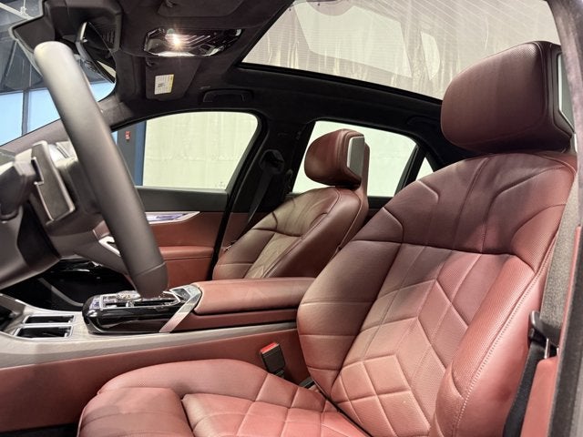 2024 BMW 7 Series 760i xDrive