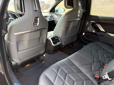 2025 BMW 7 Series 760i xDrive