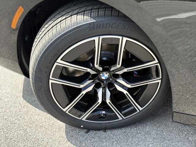 2025 BMW 7 Series 760i xDrive