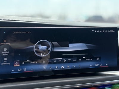 2025 BMW 7 Series 760i xDrive