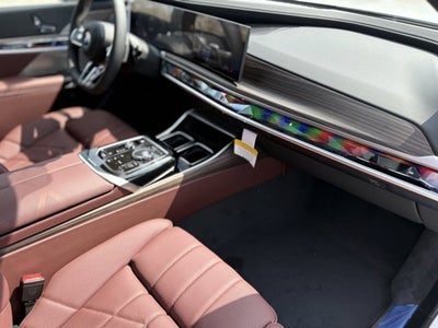 2025 BMW 7 Series 760i xDrive