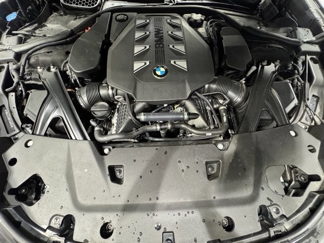 2023 BMW 7 Series 760i xDrive