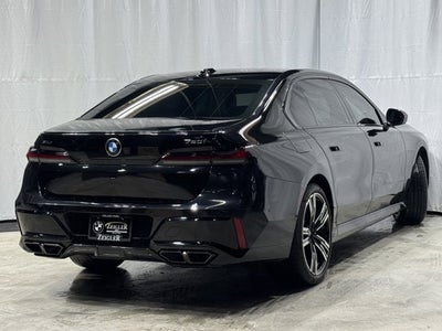 2023 BMW 7 Series 760i xDrive