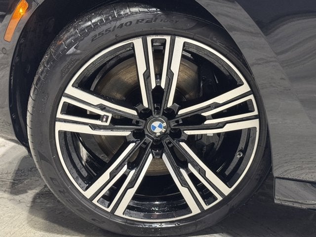 2023 BMW 7 Series 760i xDrive