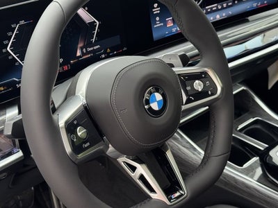 2025 BMW 7 Series 760i xDrive