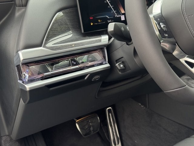 2025 BMW 7 Series 760i xDrive