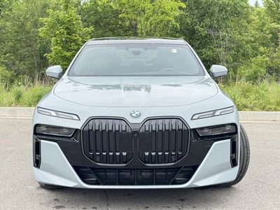 2025 BMW 7 Series 760i xDrive