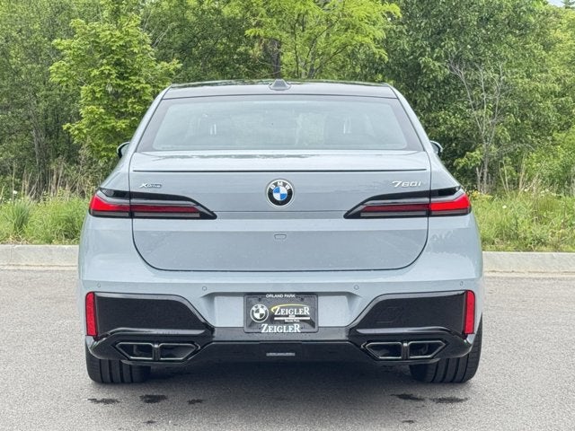 2025 BMW 7 Series 760i xDrive