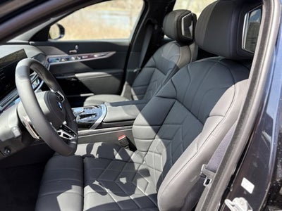 2025 BMW 7 Series 760i xDrive