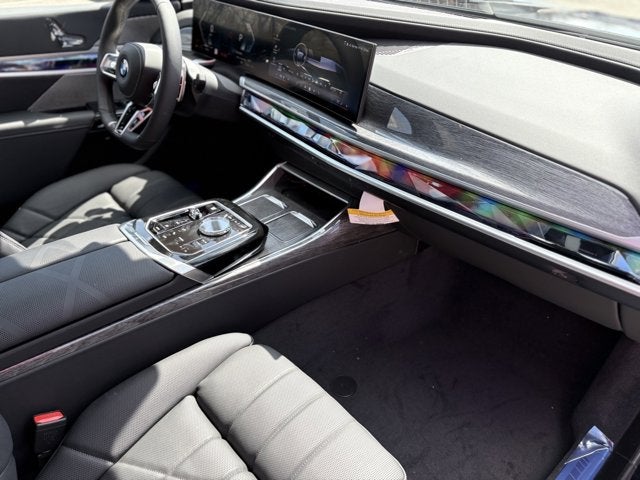2025 BMW 7 Series 760i xDrive