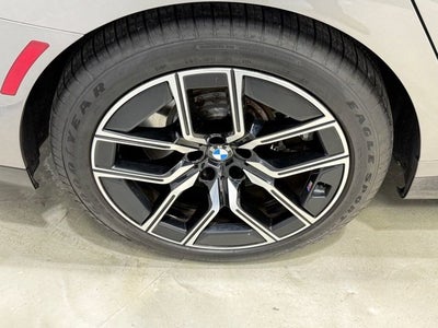 2023 BMW 7 Series 760i xDrive