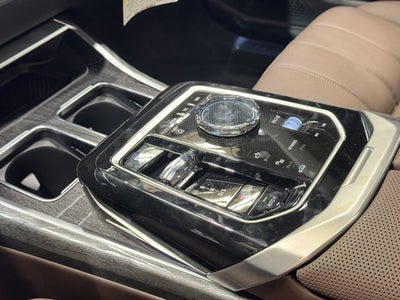 2025 BMW 7 Series 760i xDrive