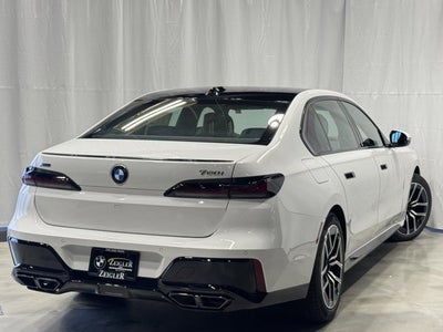 2025 BMW 7 Series 760i xDrive