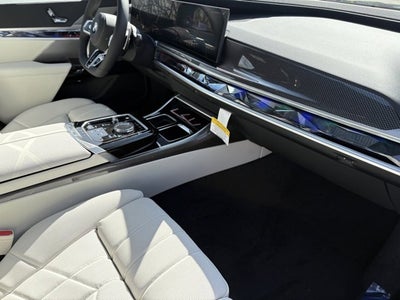 2025 BMW 7 Series 760i xDrive