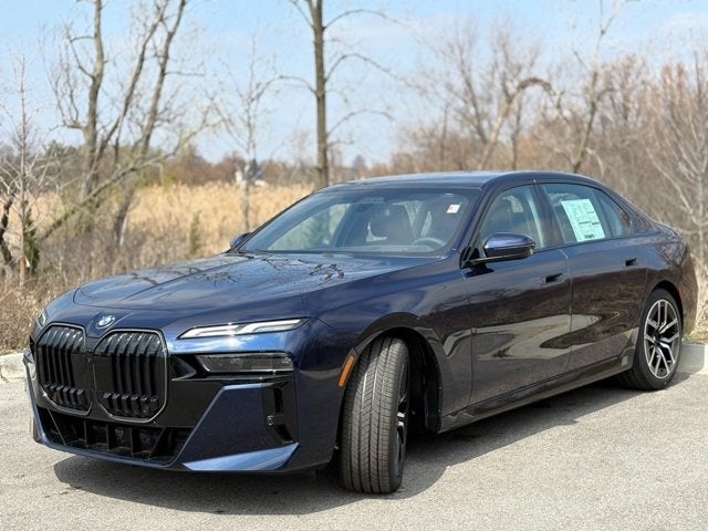 2025 BMW 7 Series 760i xDrive