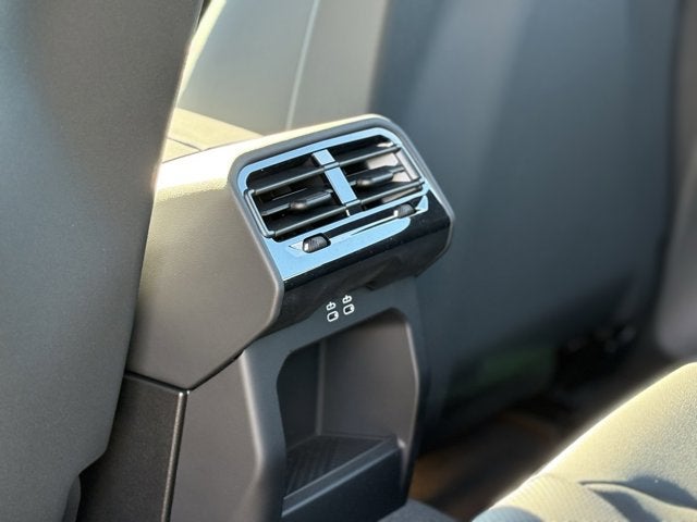 2025 BMW 5 Series 530i xDrive