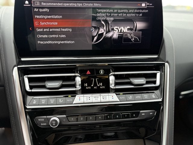 2025 BMW 8 Series 840i