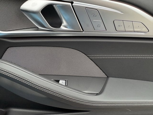 2025 BMW 8 Series 840i