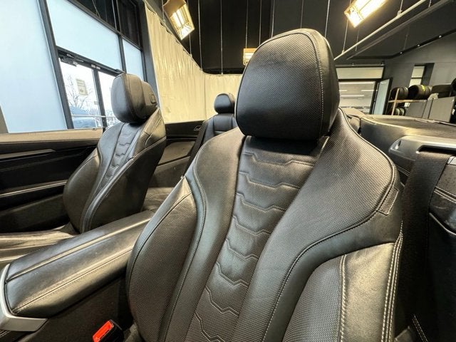 2025 BMW 8 Series 840i