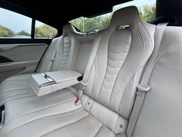 2023 BMW 8 Series 840i