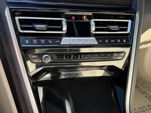 2022 BMW 8 Series 840i