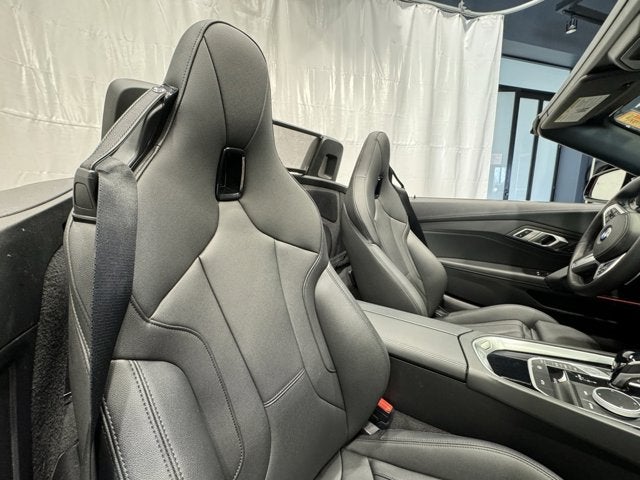 2025 BMW Z4 sDrive30i