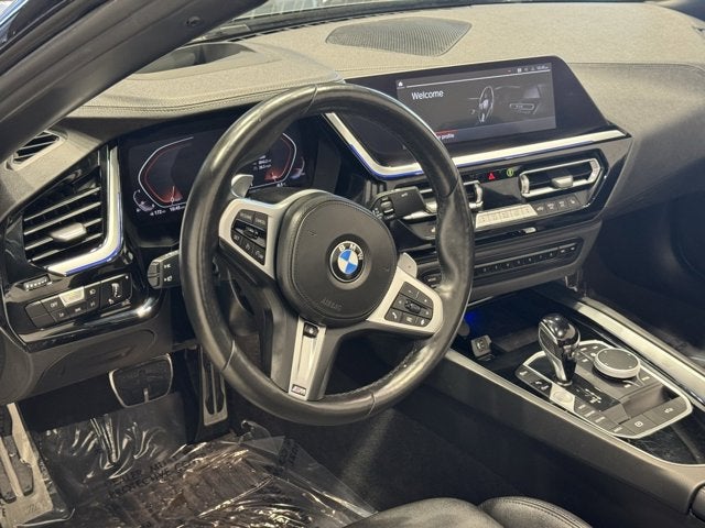 2025 BMW Z4 sDrive30i