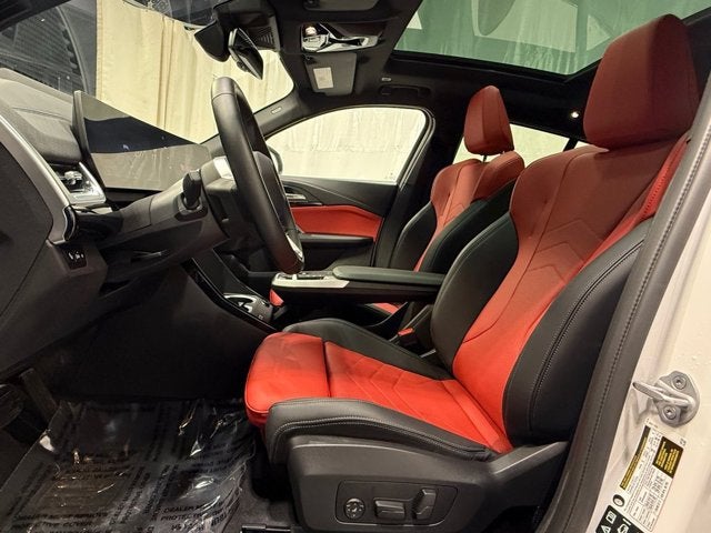 2025 BMW X2 xDrive28i