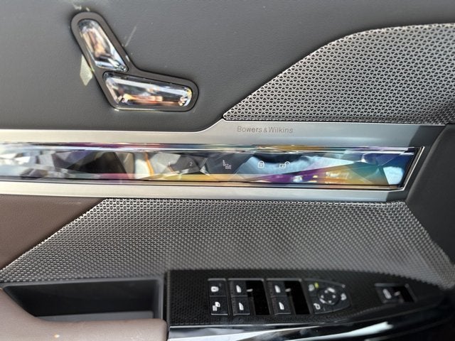 2025 BMW i7 xDrive60