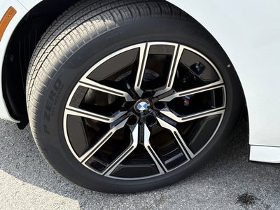 2025 BMW i7 xDrive60