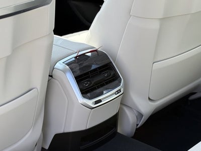 2025 BMW i7 xDrive60