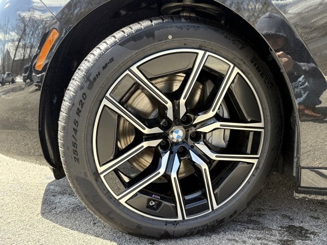 2025 BMW i7 xDrive60