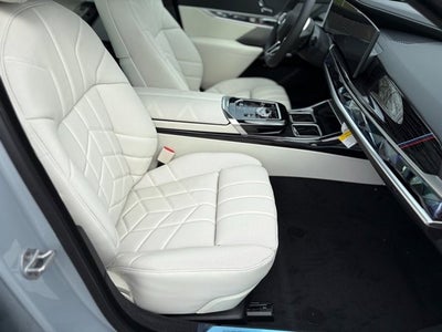 2025 BMW i7 xDrive60