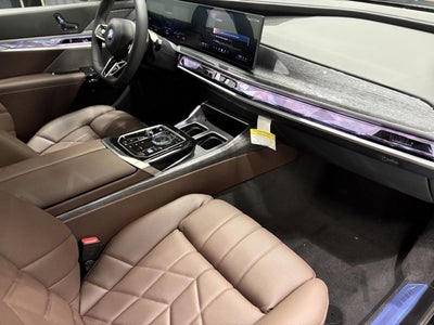 2025 BMW i7 xDrive60