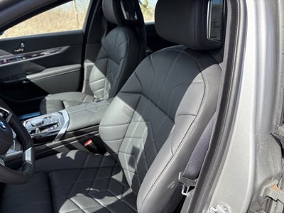 2025 BMW i7 xDrive60