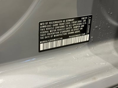 2024 Volkswagen Golf GTI Autobahn