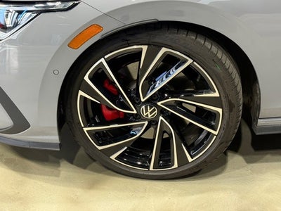 2024 Volkswagen Golf GTI Autobahn