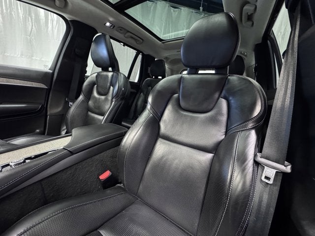 2022 Volvo XC90 Inscription